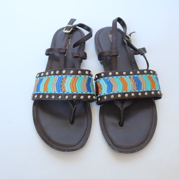 BCBG Chocolate Brown Faux Leather Tribal Sandals Size 7 - Picture 2 of 4